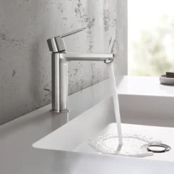 Grohe Lineare Basin Mixer 1/2" S-Size With Push-Open Waste Set -Espaces Bain Shop 23106001 d1