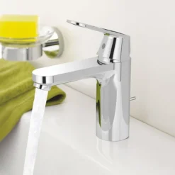 Grohe Eurosmart Cosmopolitan M-Size Mono Basin Mixer With Pop-up Waste -Espaces Bain Shop 23325000 d1