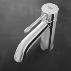 Grohe Essence S-Size Mono Basin Mixer With Pop-up Waste - Chrome -Espaces Bain Shop 23589001 d3