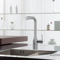 Grohe Essence Kitchen Sink Mixer With Pull Out Spray - Chrome -Espaces Bain Shop 30270000 d2