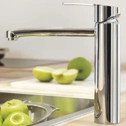 Grohe Eurostyle Cosmopolitan Kitchen Sink Mixer -Espaces Bain Shop 31124002 d1