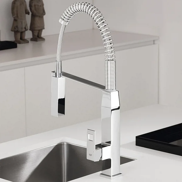 Grohe Eurocube Professional Kitchen Sink Mixer - Chrome 5 Grohe Eurocube Professional Kitchen Sink Mixer - Chrome - Image 3