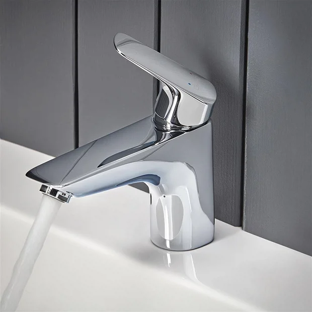 Hansgrohe Logis Monotrou Single Lever Bath Mixer 5 Hansgrohe Logis Monotrou Single Lever Bath Mixer - Image 3