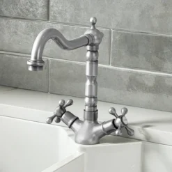 Britannia Classic Mono Sink Mixer - Brushed Nickel 9 Britannia Classic Mono Sink Mixer - Brushed Nickel -Espaces Bain Shop clsm3 n l