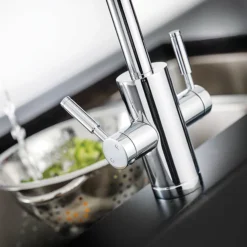 Rangemaster Geo Trend 4-in-1 Instant Boiling Hot Water Tap - Chrome -Espaces Bain Shop geo43trecm d5