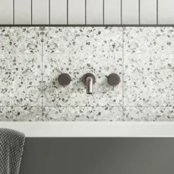 Arezzo Round Gunmetal Grey Wall Mounted (3TH) Bath Filler Tap 8 Arezzo Round Gunmetal Grey Wall Mounted (3TH) Bath Filler Tap -Espaces Bain Shop rdgm3thf n d1