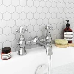 Chatsworth 1928 Traditional Crosshead Bath Filler Tap -Espaces Bain Shop trad02d n d1