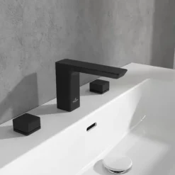 Villeroy & Boch Villeroy And Boch Subway 3.0 Deck Mounted (3TH) Basin Mixer - Matt Black -Espaces Bain Shop tvw112005000k5 l3