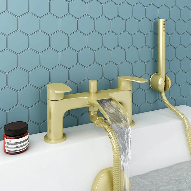Valencia Brushed Brass Waterfall Bath Shower Mixer Incl. Shower Kit 5 Valencia Brushed Brass Waterfall Bath Shower Mixer Incl. Shower Kit - Image 3