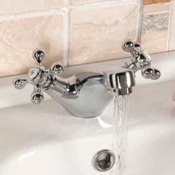 Nuie Viscount Range Mono Basin Mixer Tap -Espaces Bain Shop x385nd1